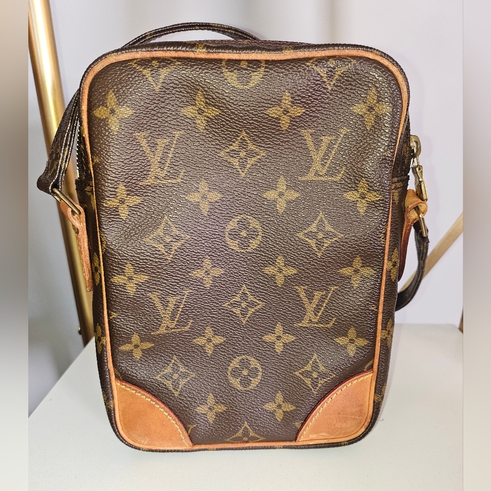 Louis Vuitton Amazon #TH1919 π€ - Picture 4 of 11
